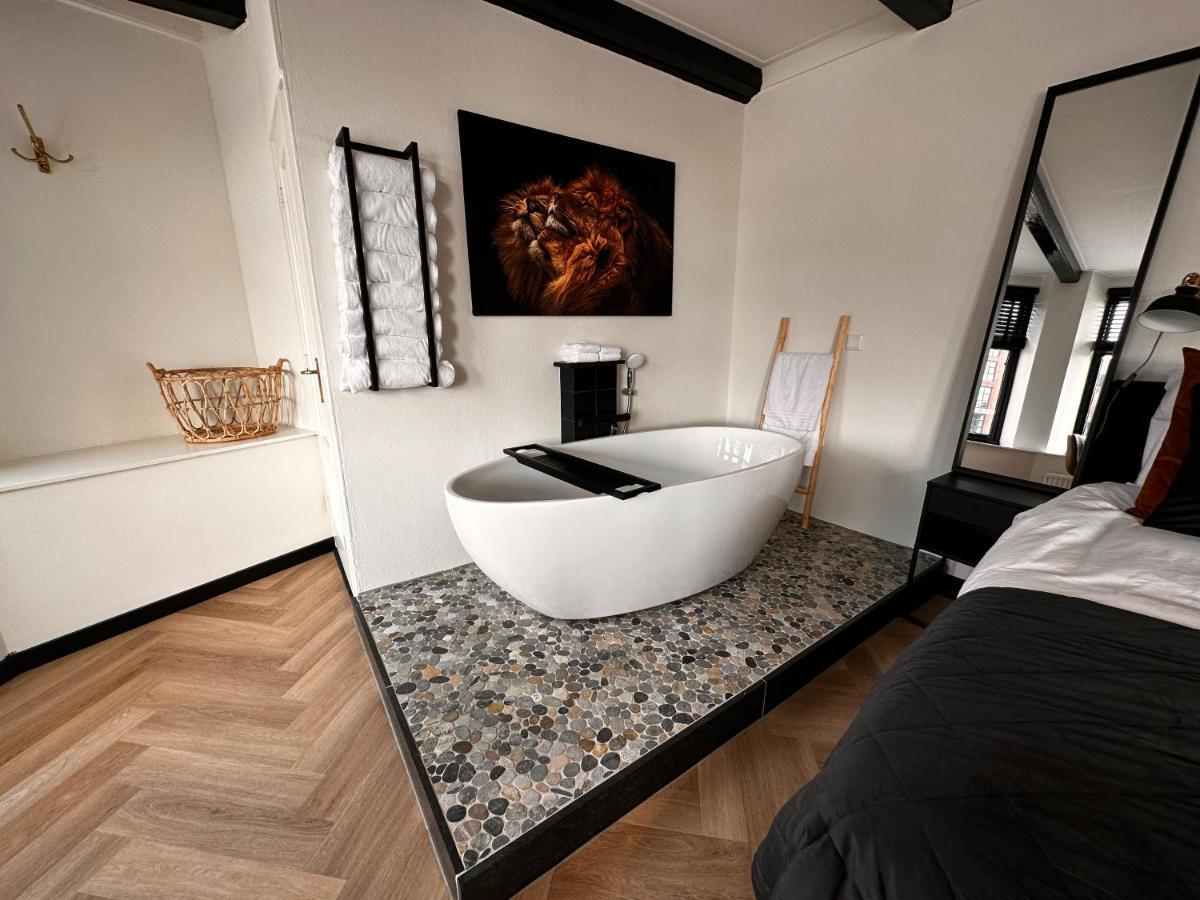 ズヴォレ Borrel & Bed Onder Zeil Bed & Breakfast エクステリア 写真